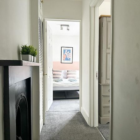 Stylish & Spacious City Centre 3-Bedroom Townhouse - Sleeps 6 Κάντεμπερι Εξωτερικό φωτογραφία