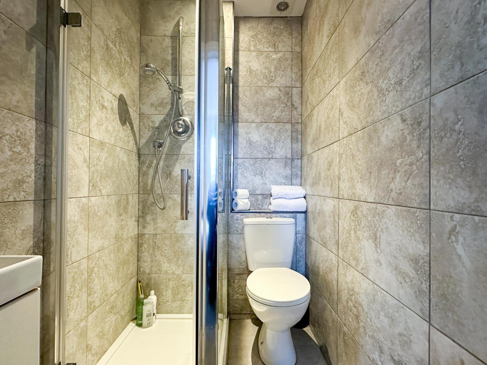 Stylish & Spacious City Centre 3-Bedroom Townhouse - Sleeps 6 Κάντεμπερι Εξωτερικό φωτογραφία